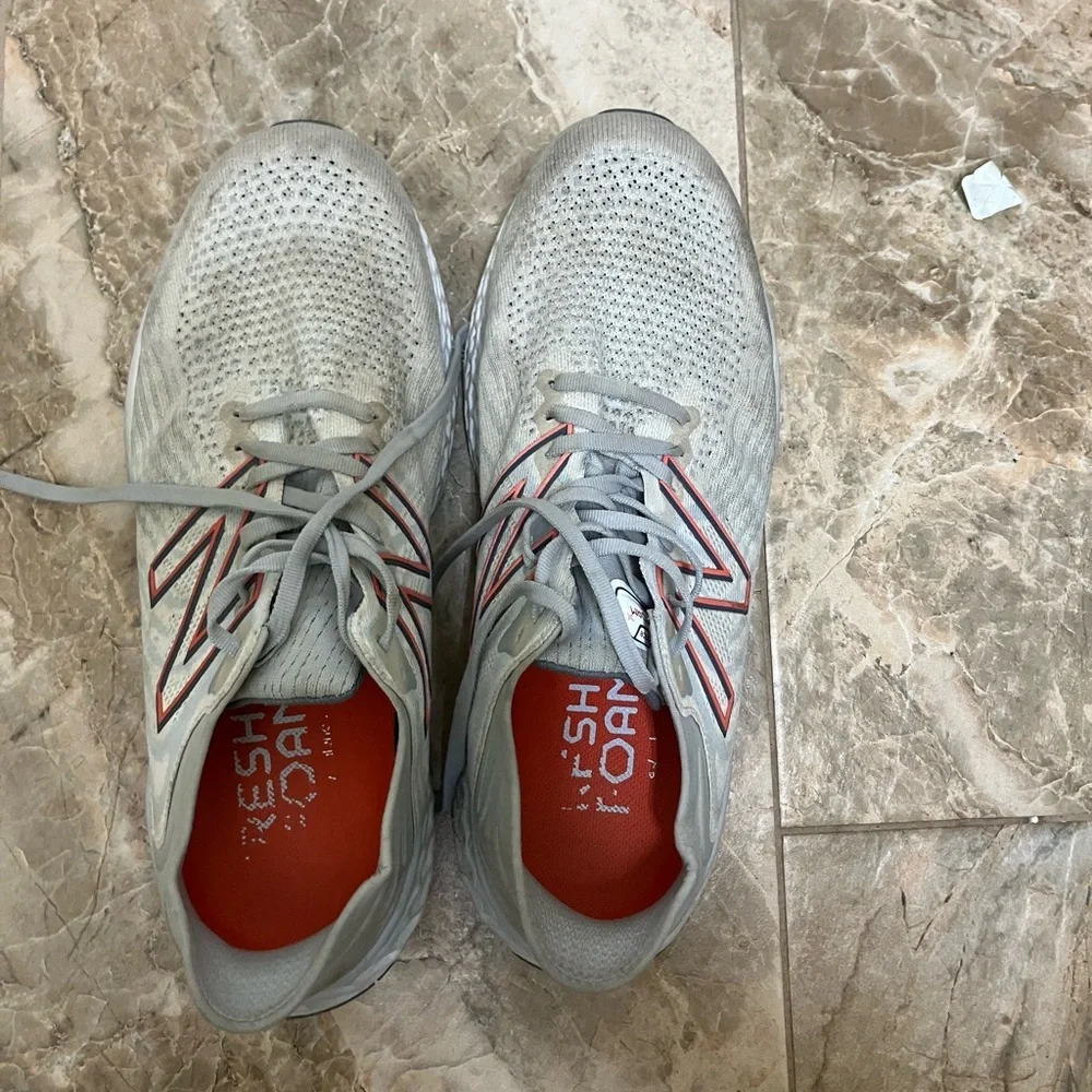 New Balance Fresh Foam 1080v11 tennis shoes